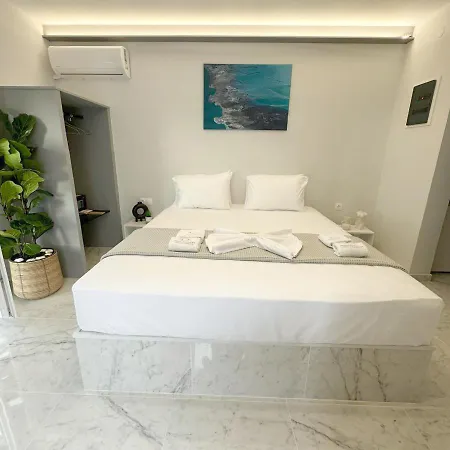 Mora 아파트호텔 Mandrakia