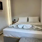 Apartahotel Mora