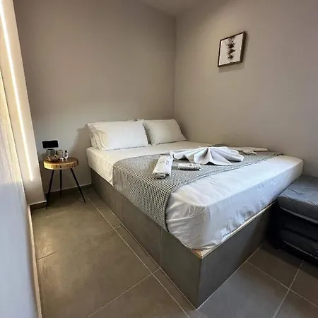 מלון דירות Mora